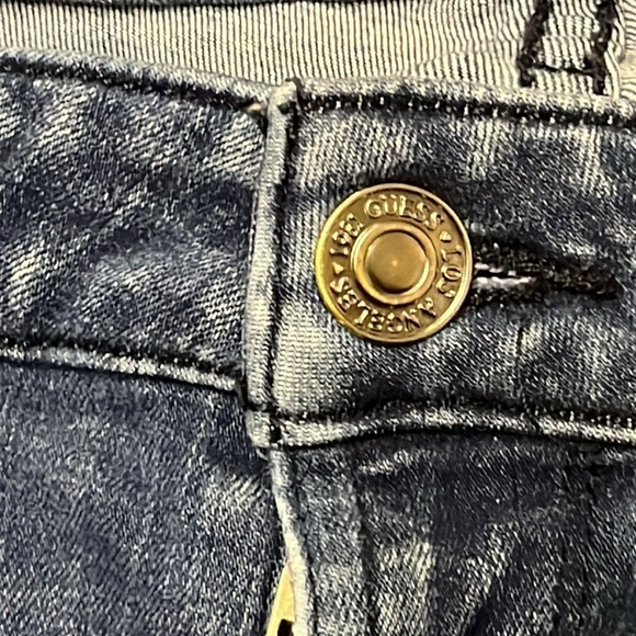 Guess jeans curve X size 27 regular women’s blue distressed skinny jeans - Picture 4 of 8